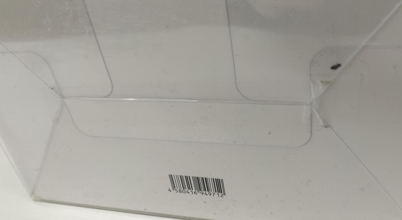 テープ留めされてます