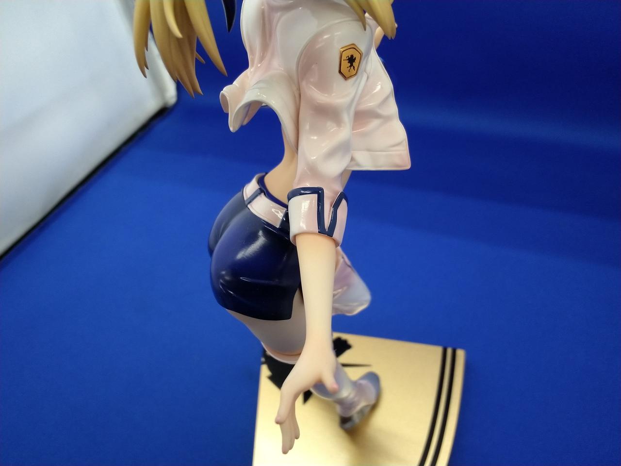 腕にベタつきあり