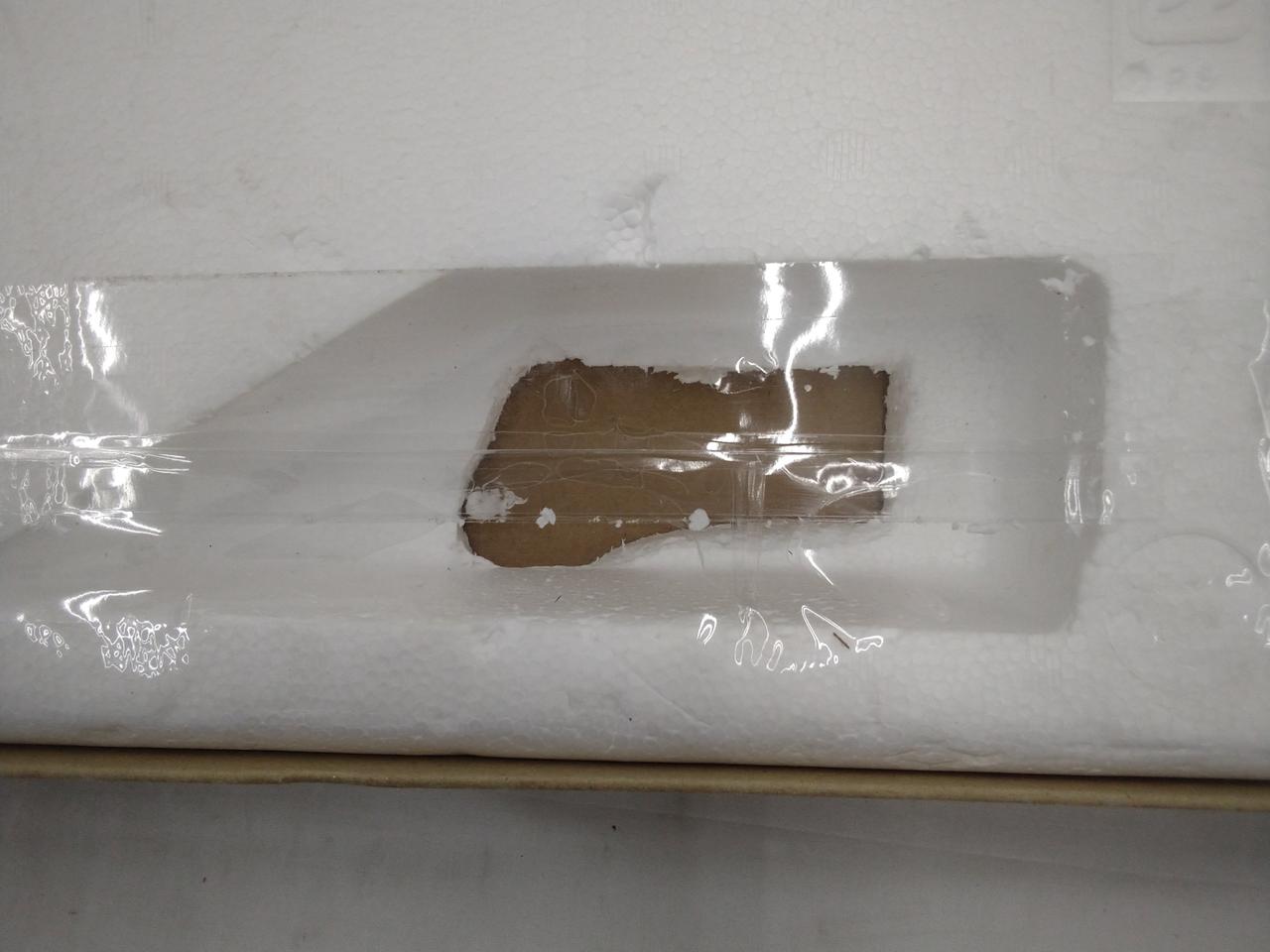 発泡スチロール加工されています。