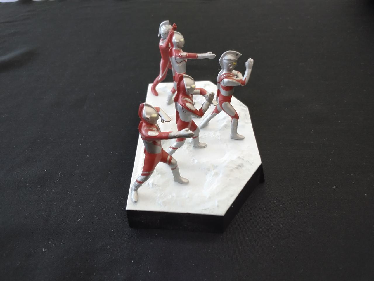 バンダイ|輝け!ウルトラ五兄弟 ウルトラ怪獣戯画 名鑑シリーズ