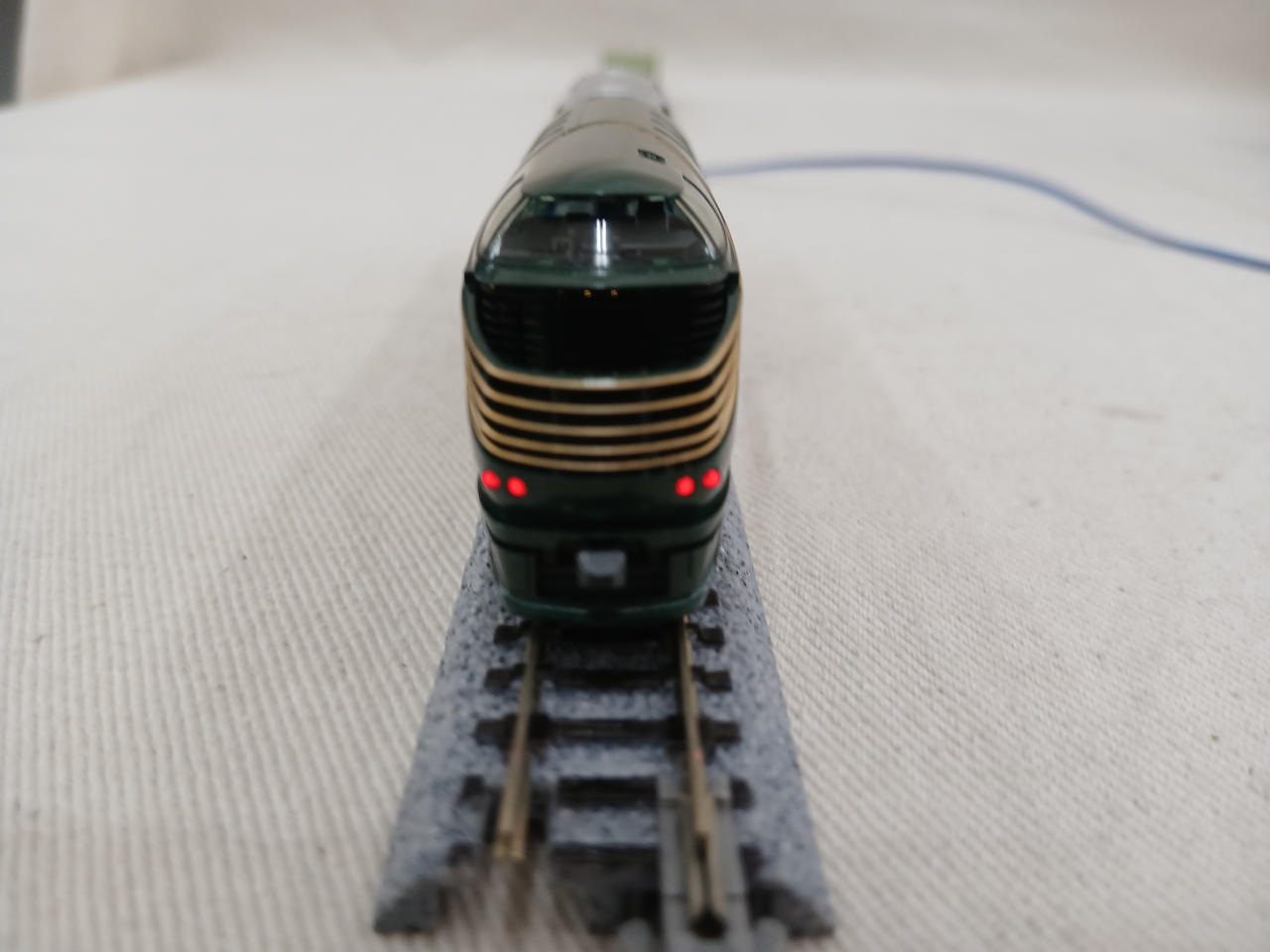 カトー(KATO)|87系 TWILIGHT EXPRESS 瑞風 10両セット|【ハードオフ