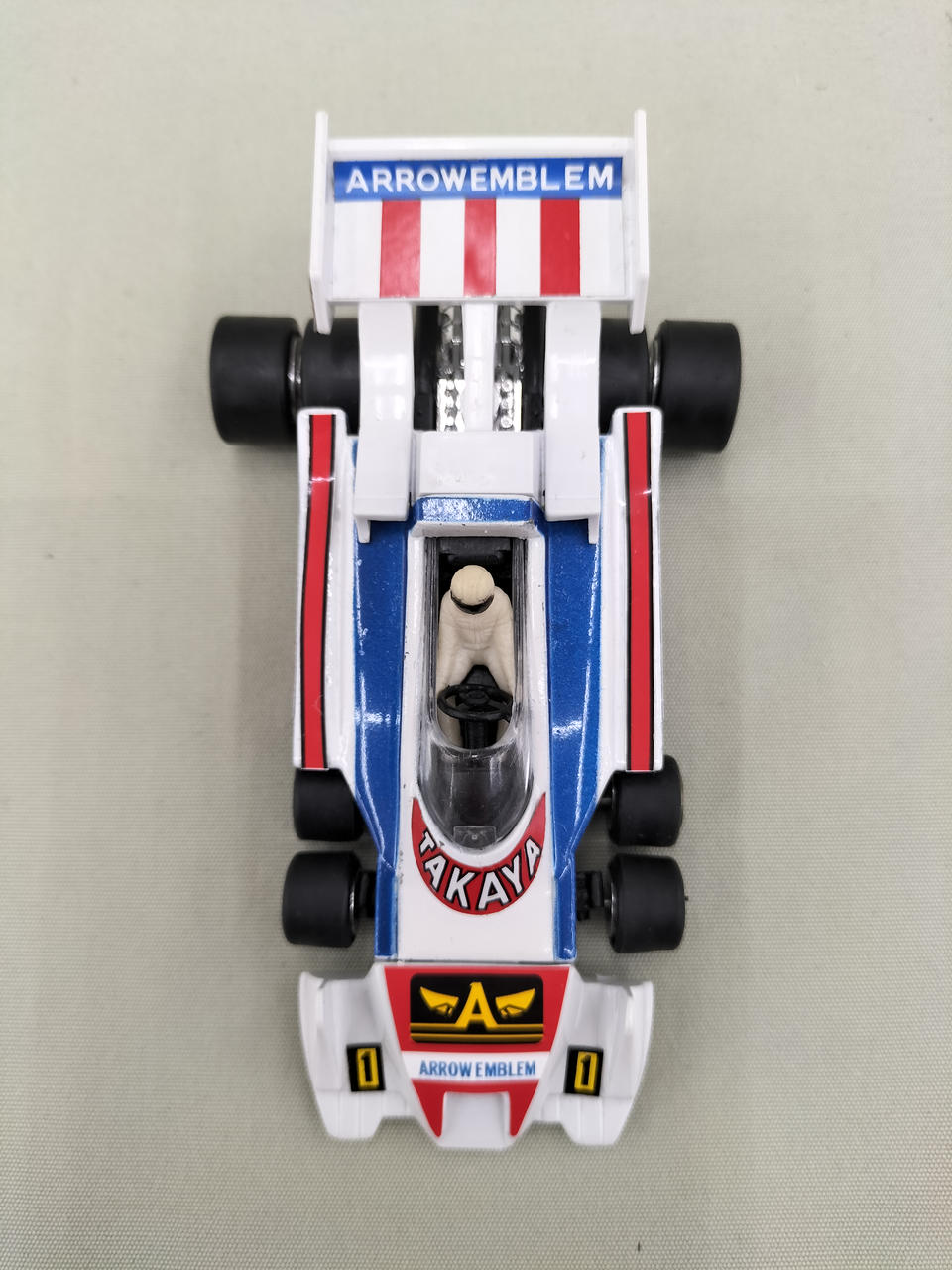 新品 ポピー ポピニカ グランプリの鷹 アローエンブレム