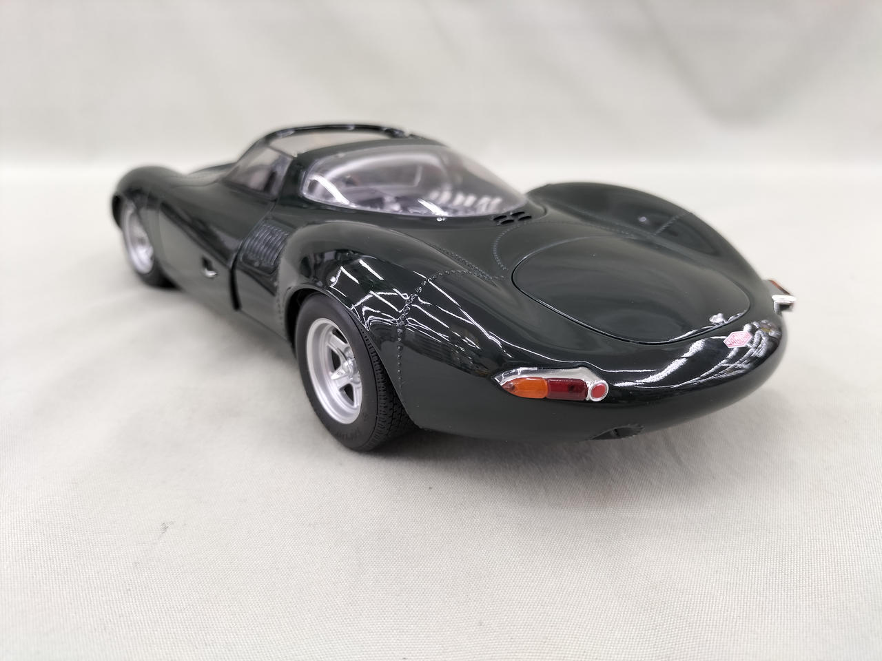 ミニカー 1/18 JAGUAR XJ13 AUTOart オートアート オウト(AUTOart)|JAGUAR XJ13|HARDOFFオフモール