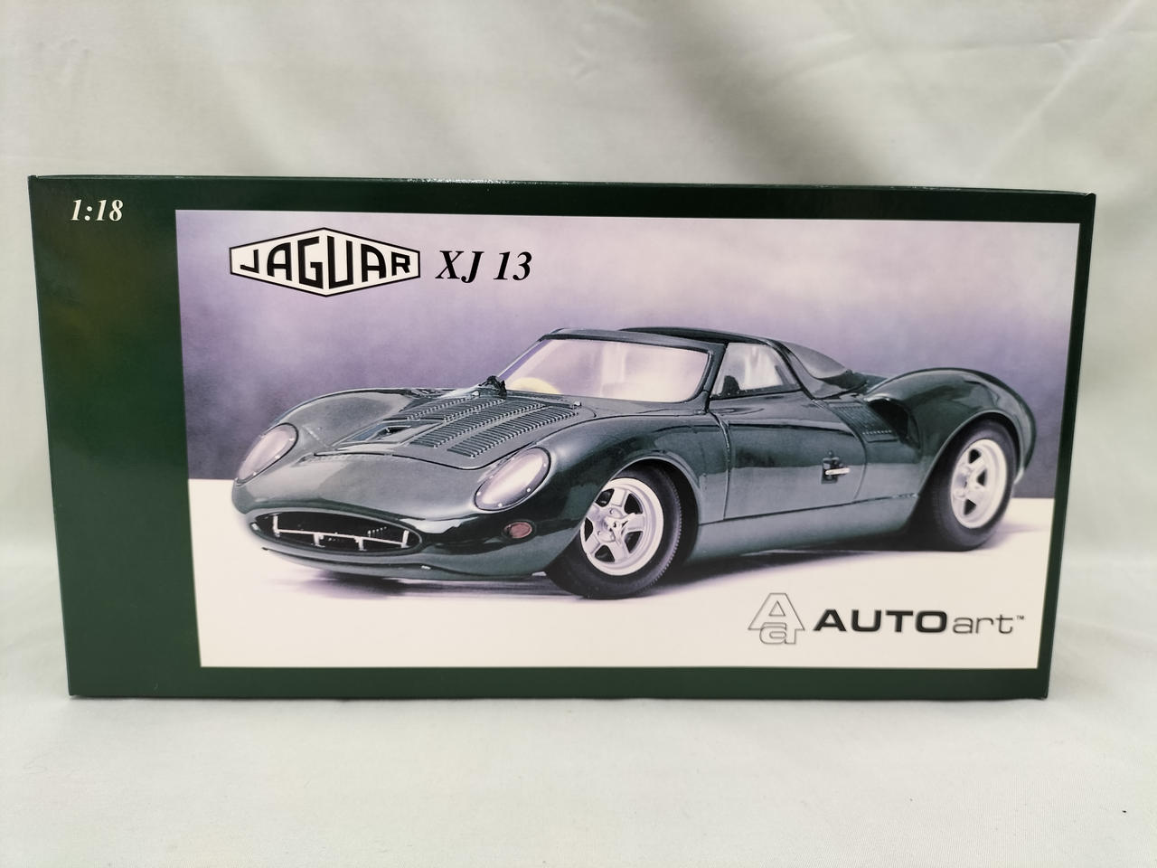 車　ＡＵＴＯ・ＡＲＴ　1/18　ＪＡＧＡＵＡＲ　ＸＪ１３　ダイキャストミニカー AUTO art/オートアート】JAGUAR XJ13/ジャガー XJ13 の人気