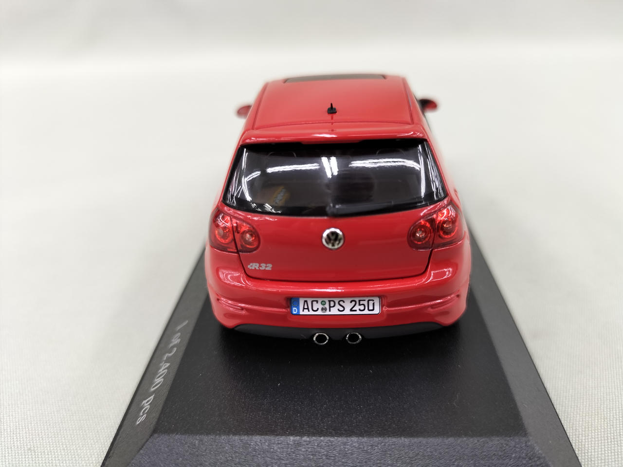 ミニチャンプス(MINICHAMPS)|VW ゴルフR32|HARDOFFオフモール