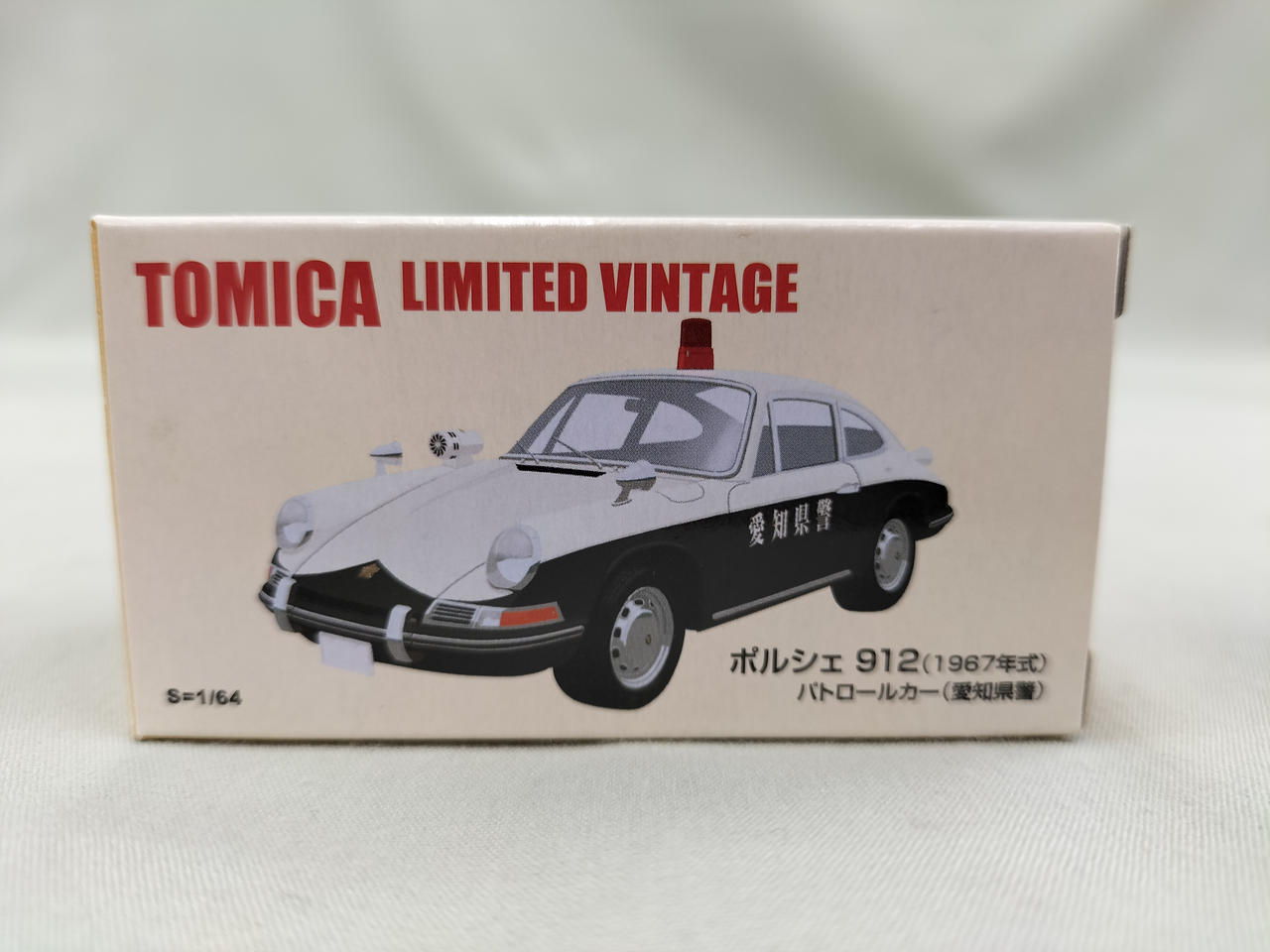 Tomica Limited Vintage 1967 Porsche 912 Patrol Car 1:64