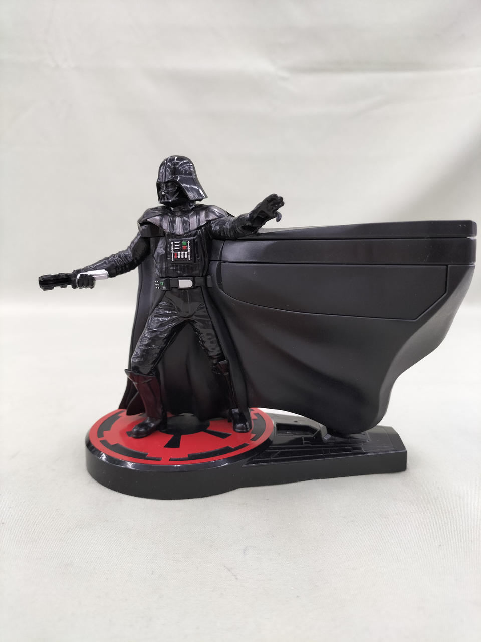 バンダイ(BANDAI)|ダースベイダー トゥースセイバー|HARDOFFオフ