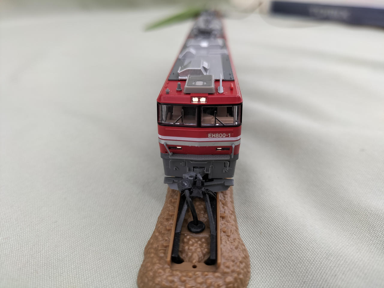 TOMIX N Gauge JR EH800 New Paint 7181 Electric Locomotive