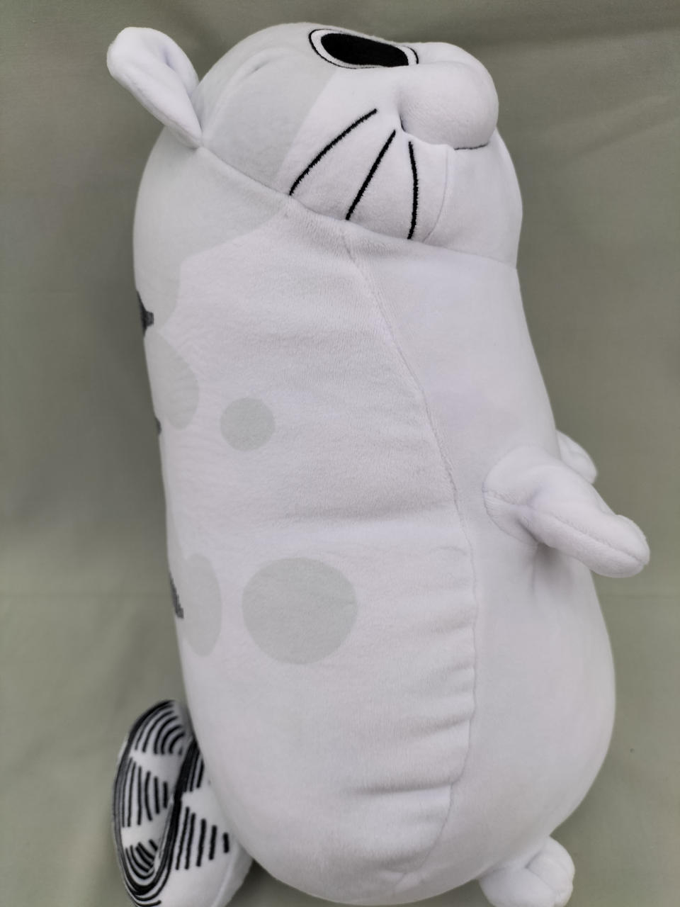 BIGぬいぐるみ 古本屋・モモンガBIGぬいぐるみ | 商品紹介 | 株式会社パレード