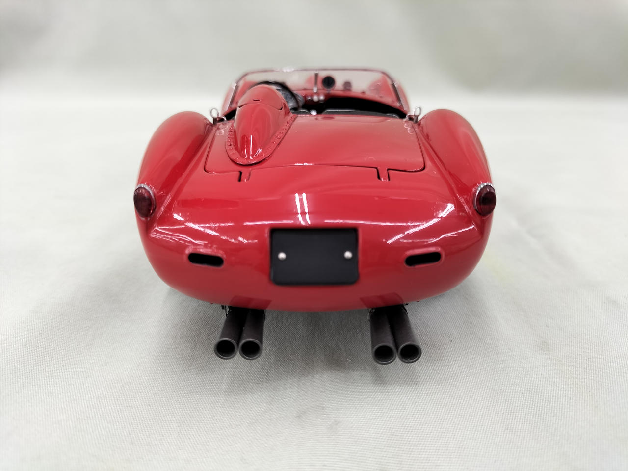 1/18CMC Ferrari 250 TestaRossa (絶版・未展示) 1/18CMC Ferrari 250 TestaRossa (絶版・未展示) 1/18CMC
