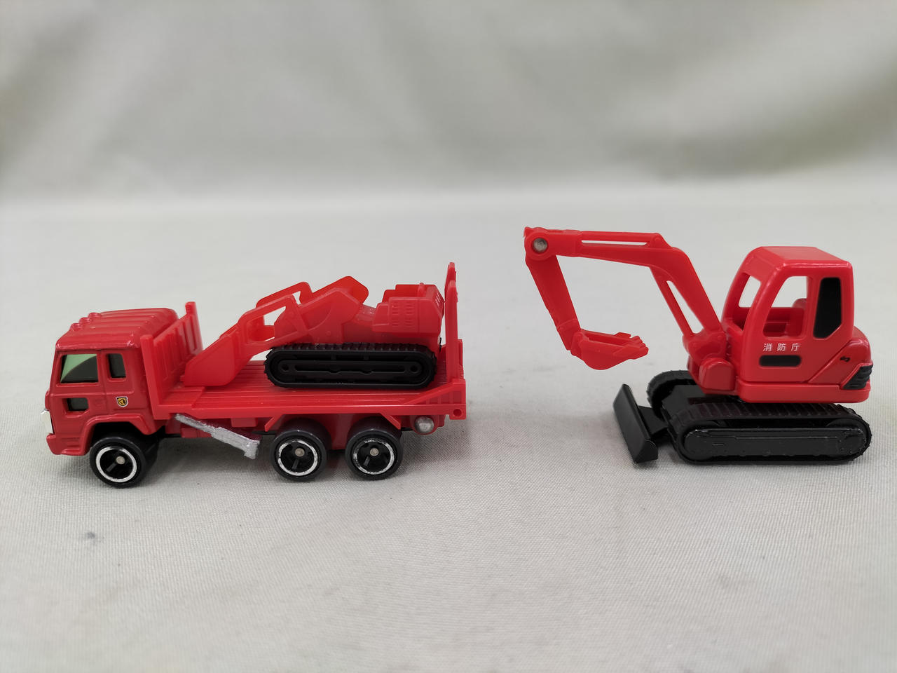 トミカ レスキュービーグルセット 朱 トミー(TOMY)|レスキュービークルセット朱|HARDOFFオフモール