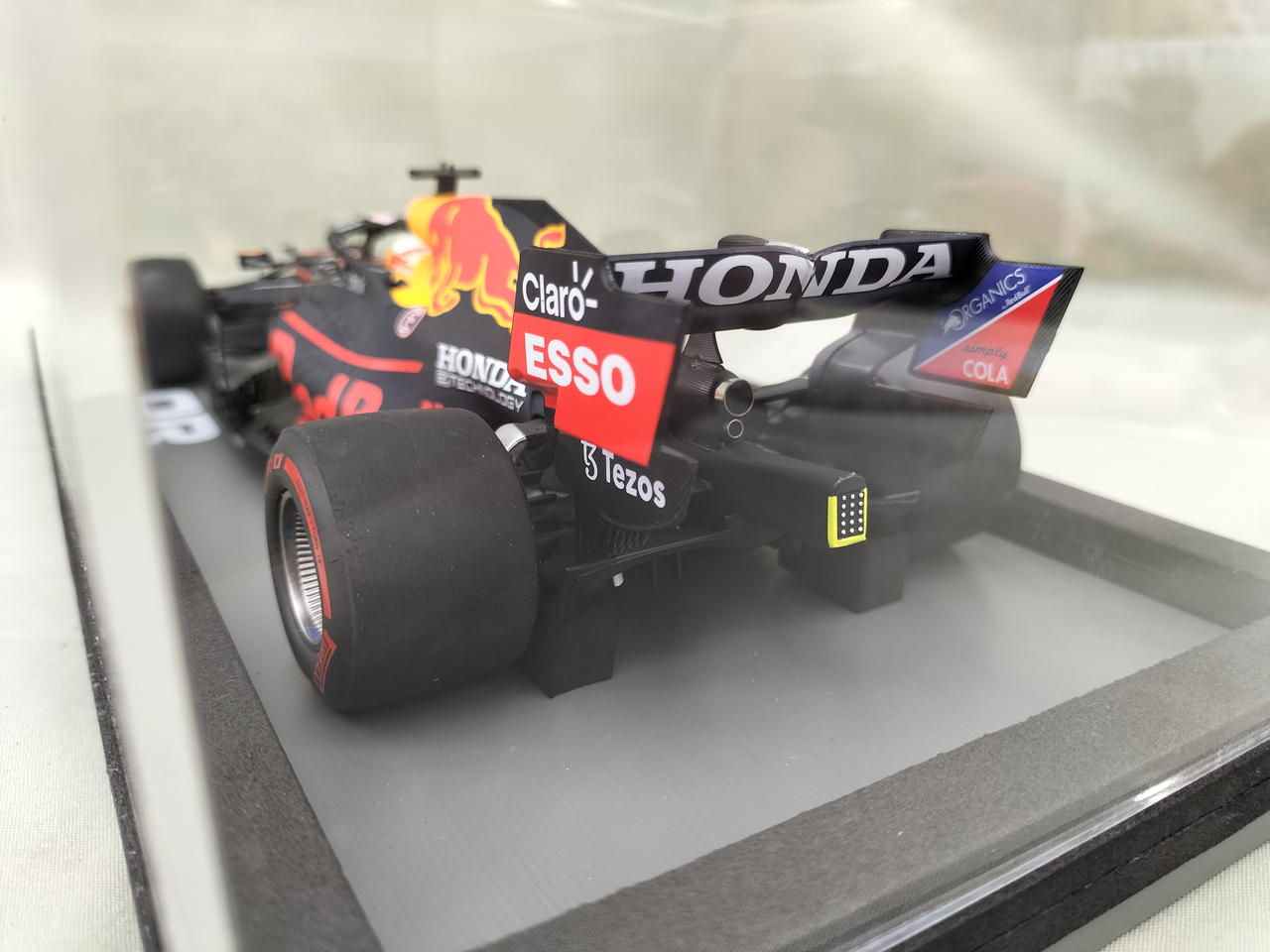 スパーク 1/18 レッドブル・ホンダ RB15 フェルスタッペン spark cabrio2_18s774