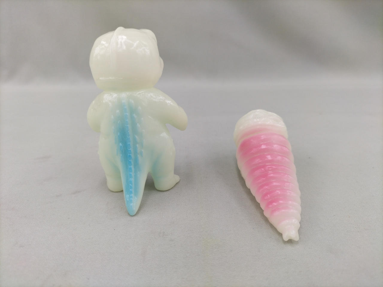 ワンフェス サンガッツ本舗 ミニラ モスラ幼虫 蓄光 gid 61BZJw3jwQL._AC_UF894,