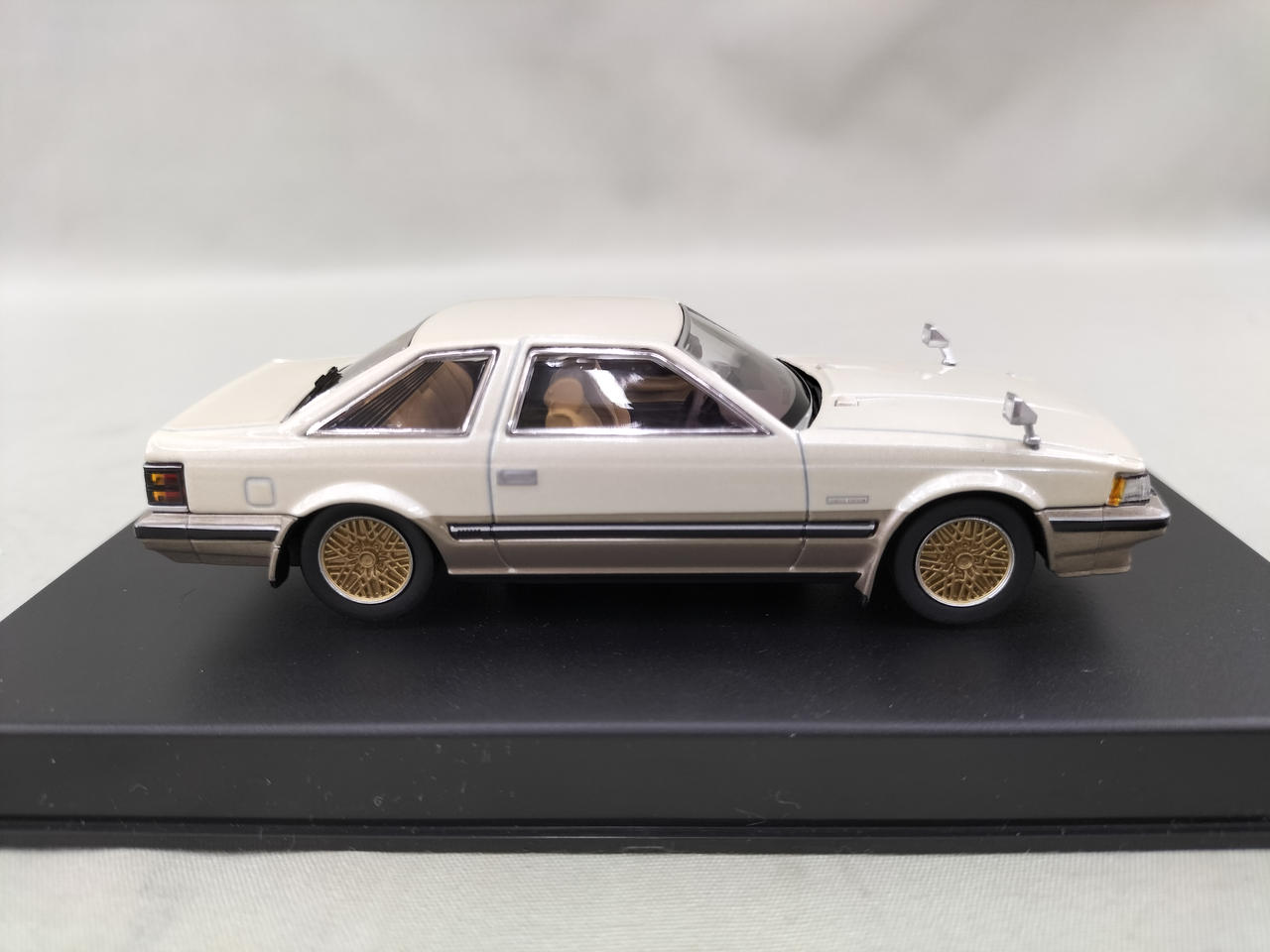 アオシマブンカキョウザイシャ(青島文化教材社)|1/43ソアラ