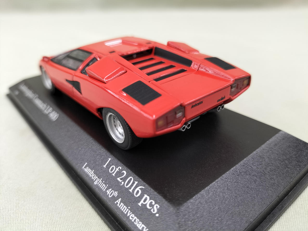 ミニチャンプス(MINICHAMPS)|ランボルギーニ カウンタック LP400