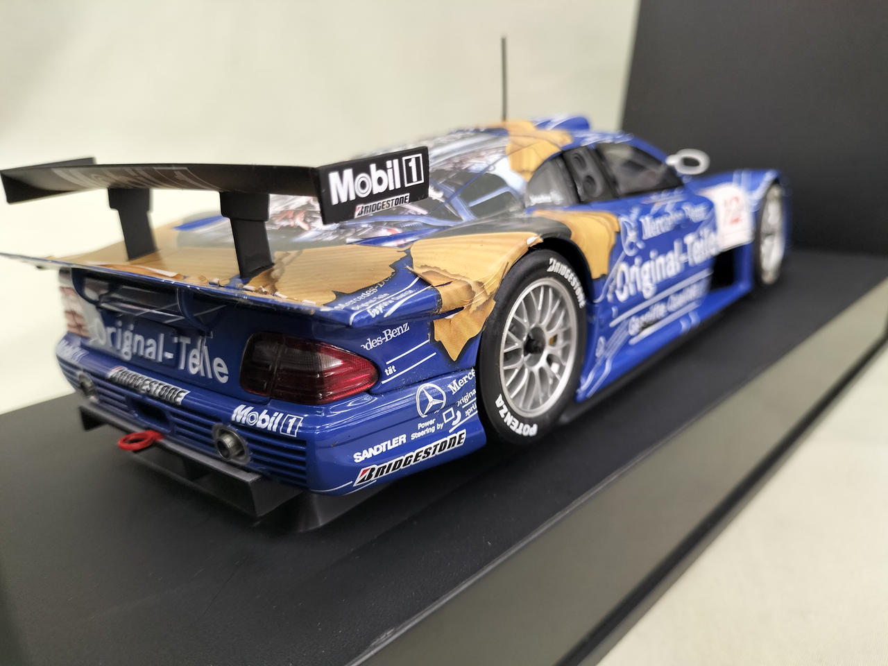 AUTO art メルセデスベンツ AutoArt 1/18 メルセデスベンツ Sクラス SWB S500 (W221) | 銀の