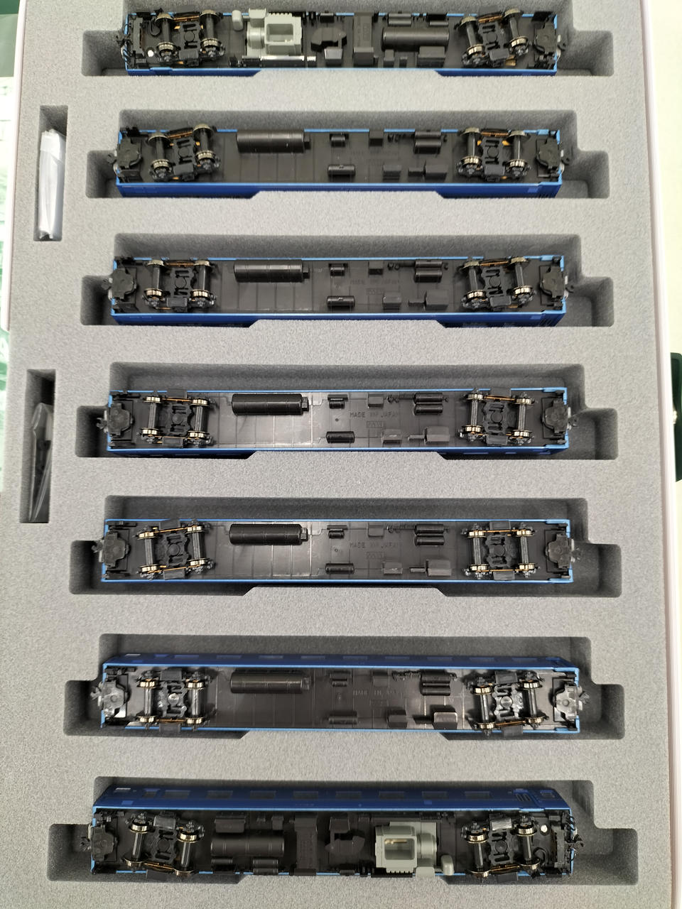 KATO 10-1360 14系 15形寝台特急あかつき長崎編成7両 新品未使用 Amazon | KATO Nゲージ 14系 15形寝台特急あかつき長崎編成 7両セット