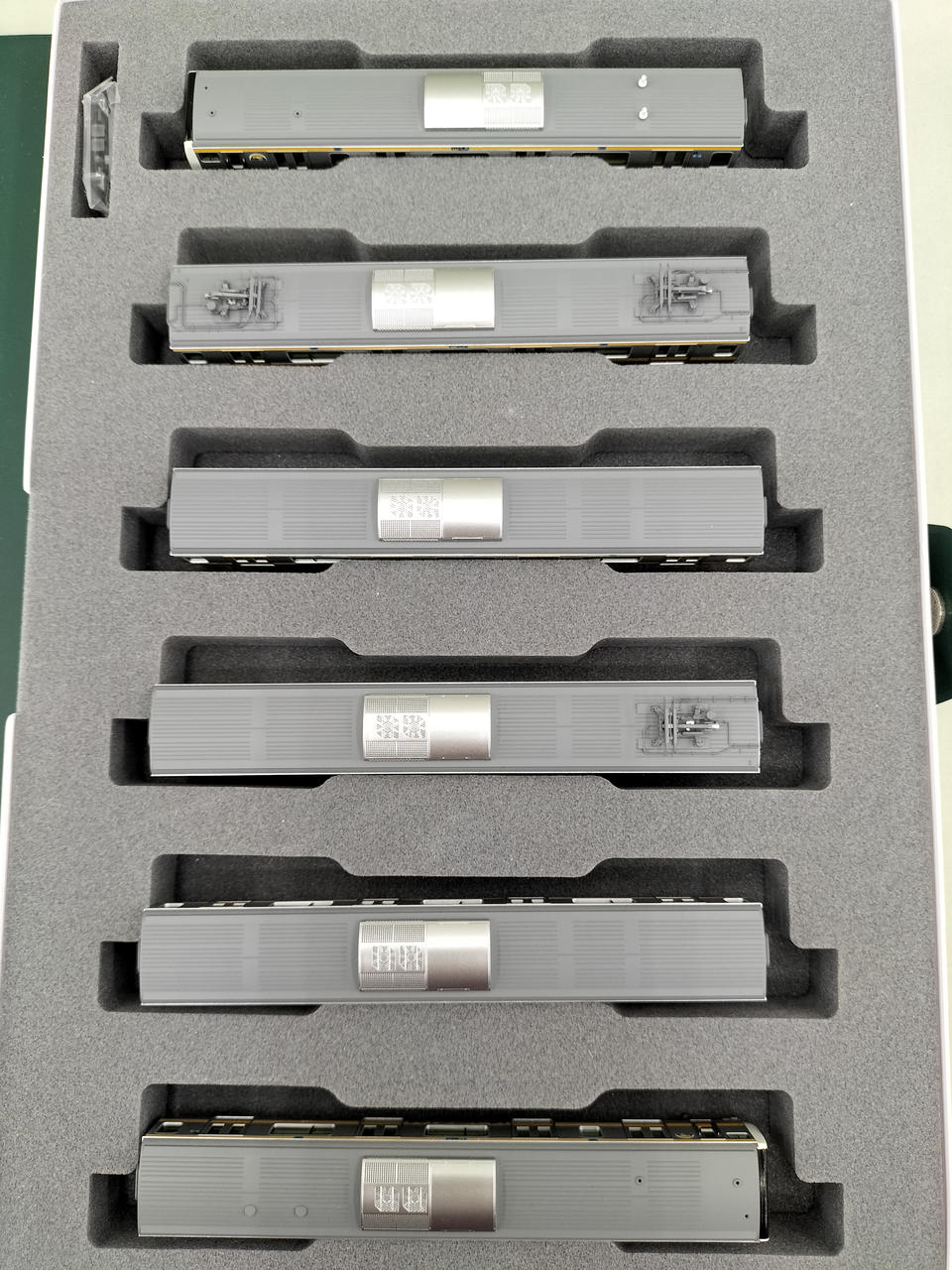 カトー(KATO)|E233系8000番台 南武線 6両セット|HARDOFFオフモール