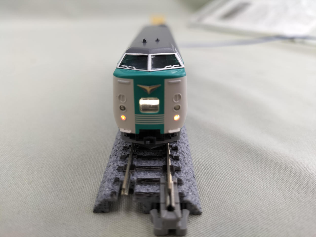 TOMIX JR 381系特急電車（くろしお）基本・増結セット 室内灯付き