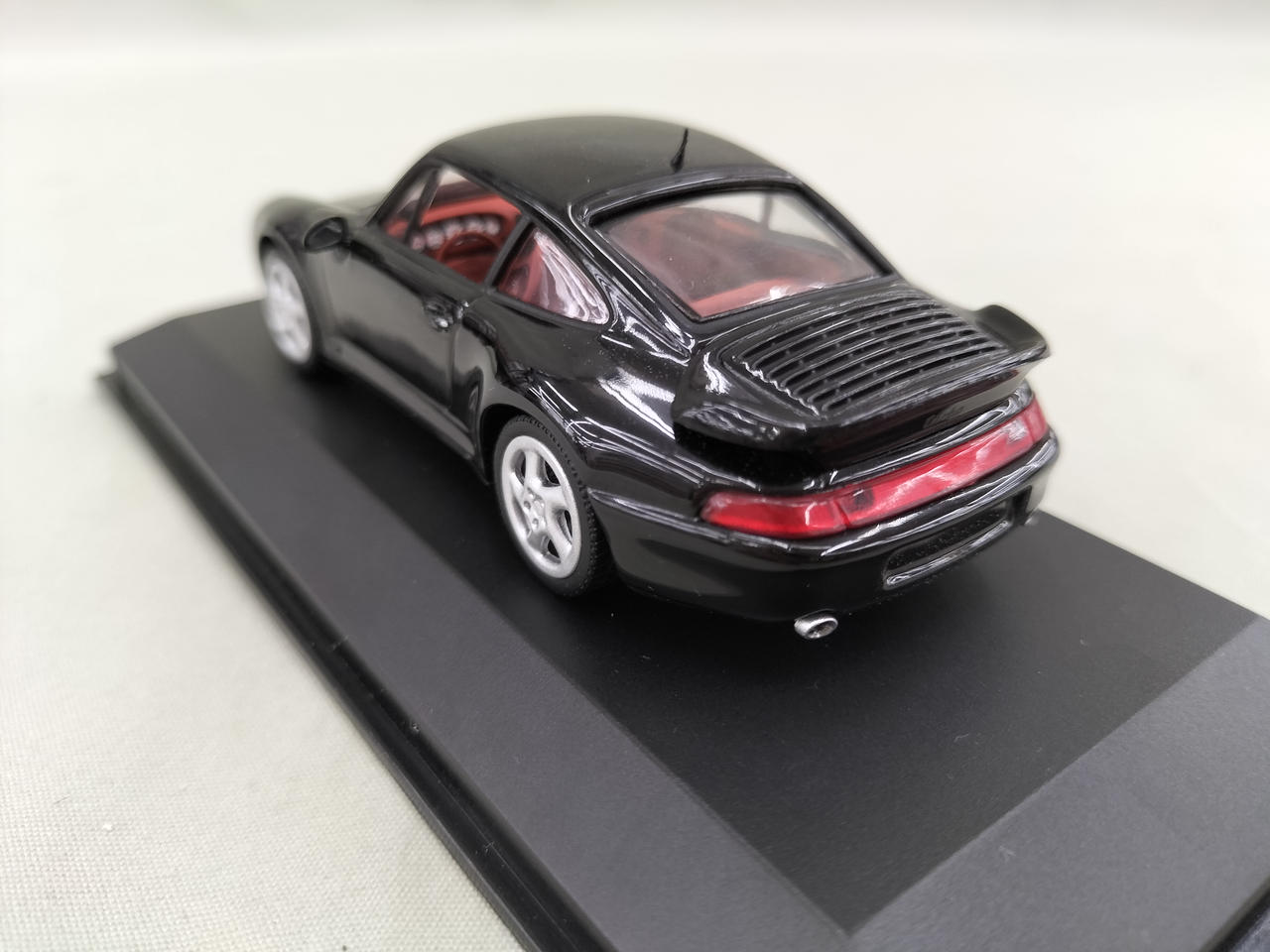 ミニチャンプス(MINICHAMPS)|ポルシェ911ターボ 1995|HARDOFFオフ