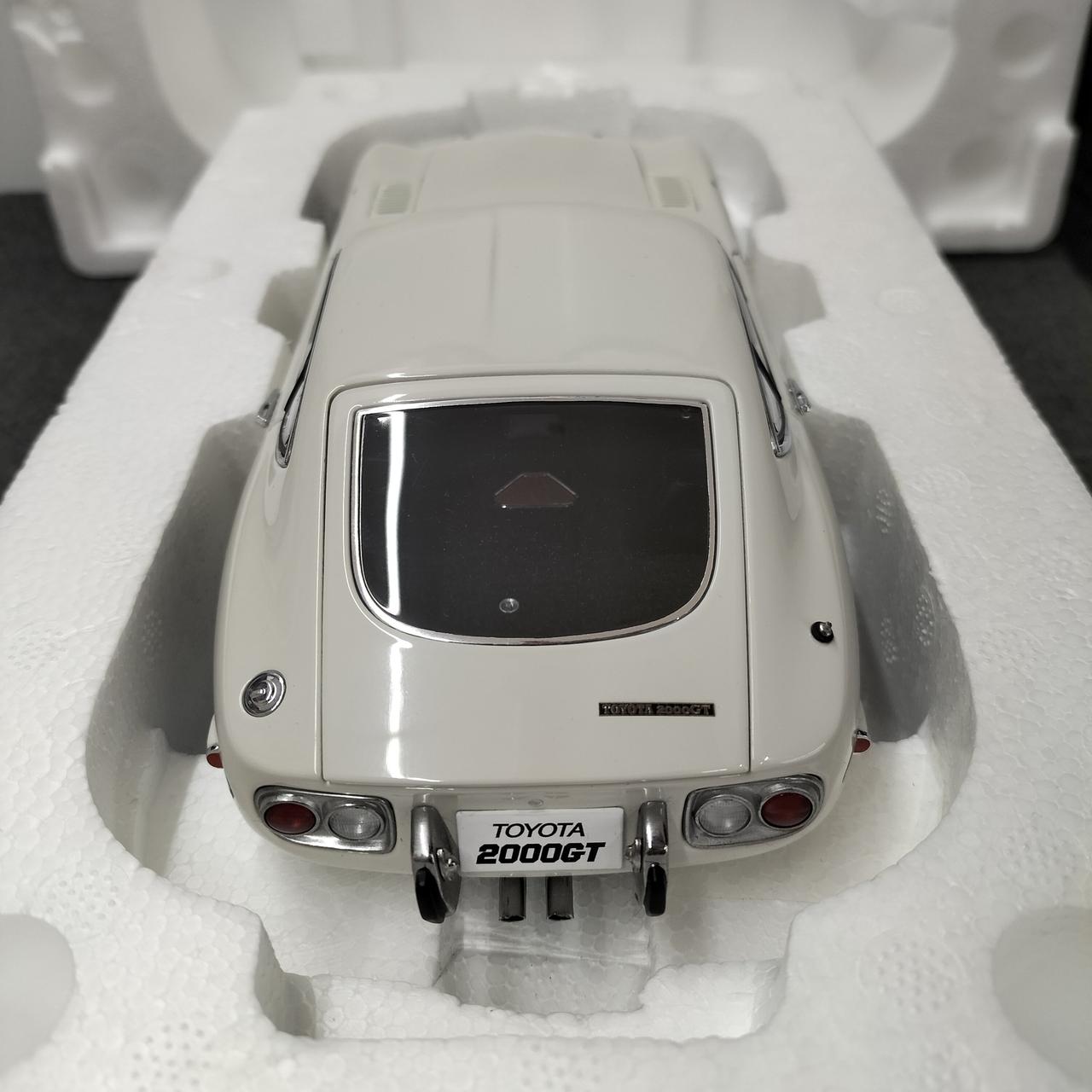 AUTOART|1/18スケール TOYOTA 2000GT|HARDOFFオフモール（オフモ