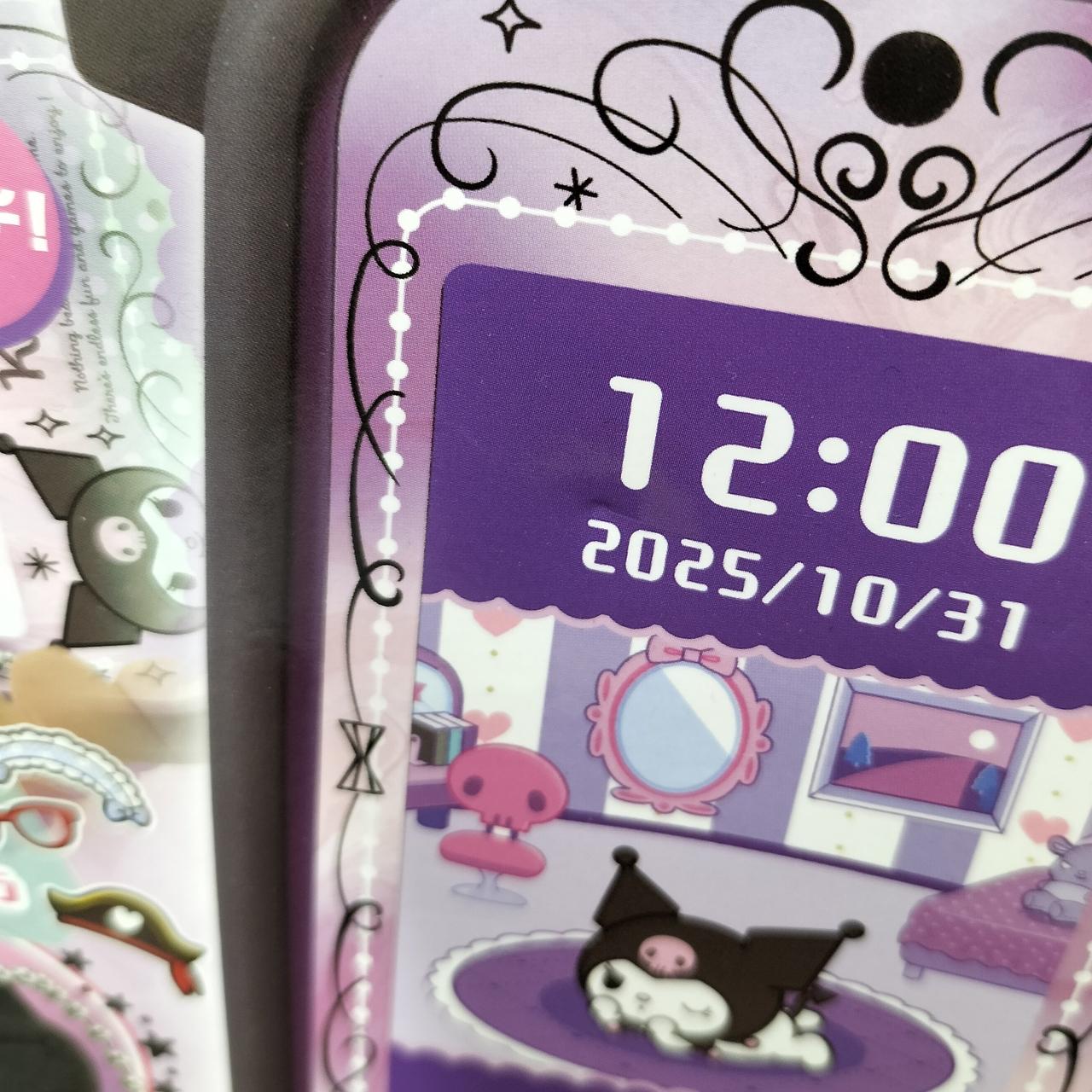 箱正面に凹みキズあり。