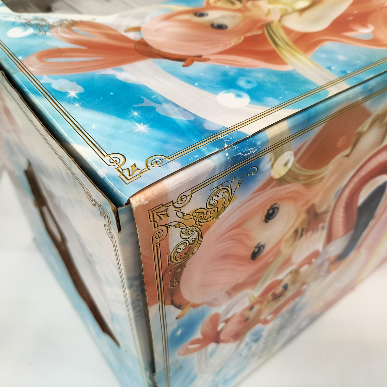 箱ダメージあり