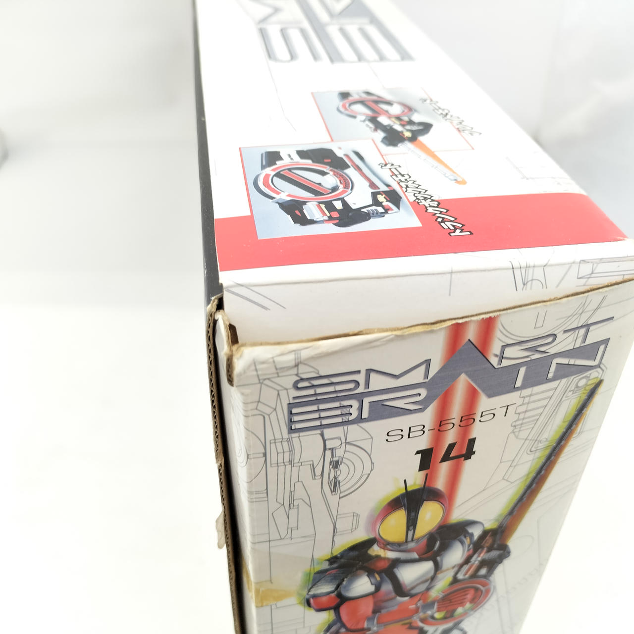箱ダメージあり