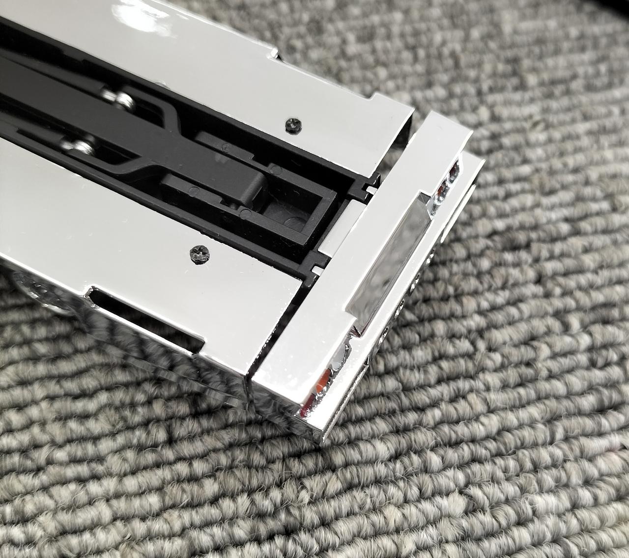 リアバンパー部分外れやすいです