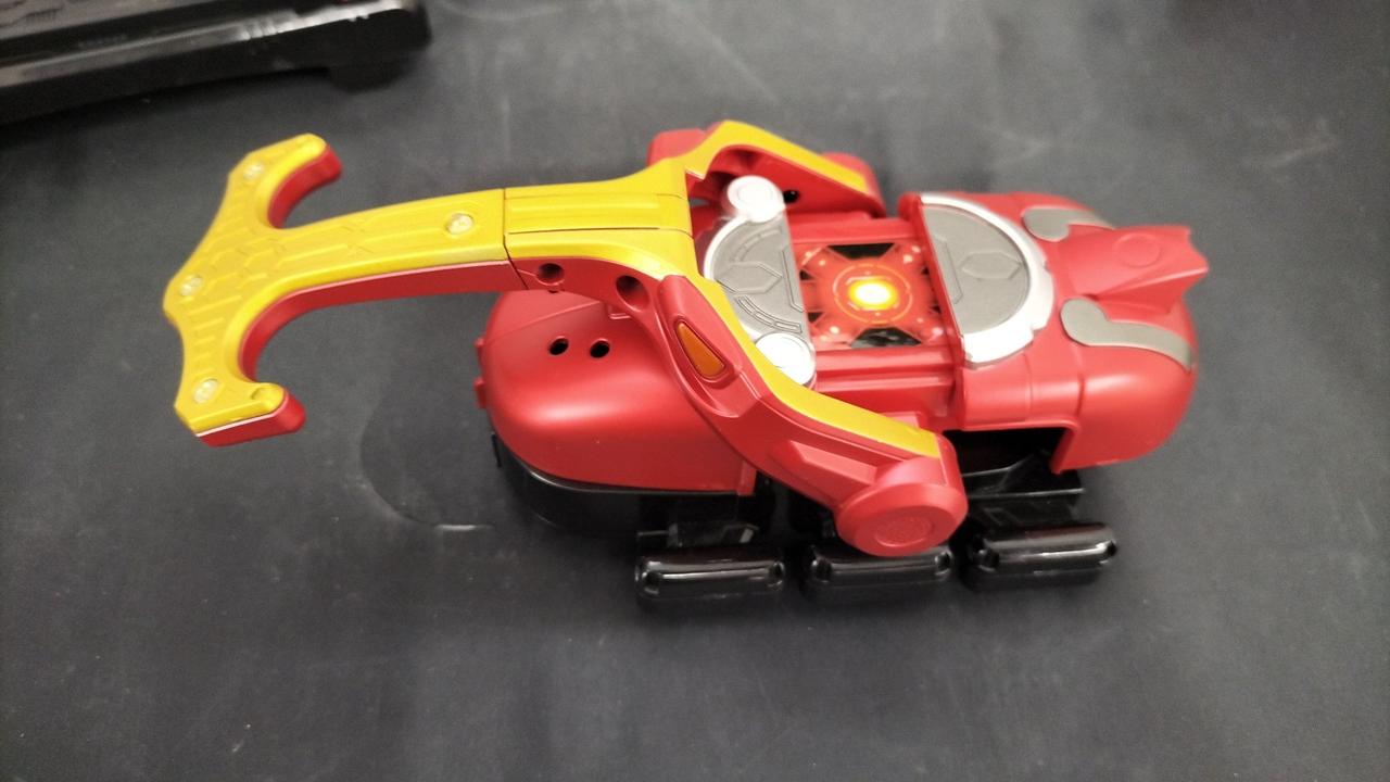 バンダイ 仮面ライダーカブトゼクターシリーズ 龍騎も有 開封済みほぼ未使用 バンダイ 仮面ライダーカブトゼクターシリーズ 龍騎も有 開封