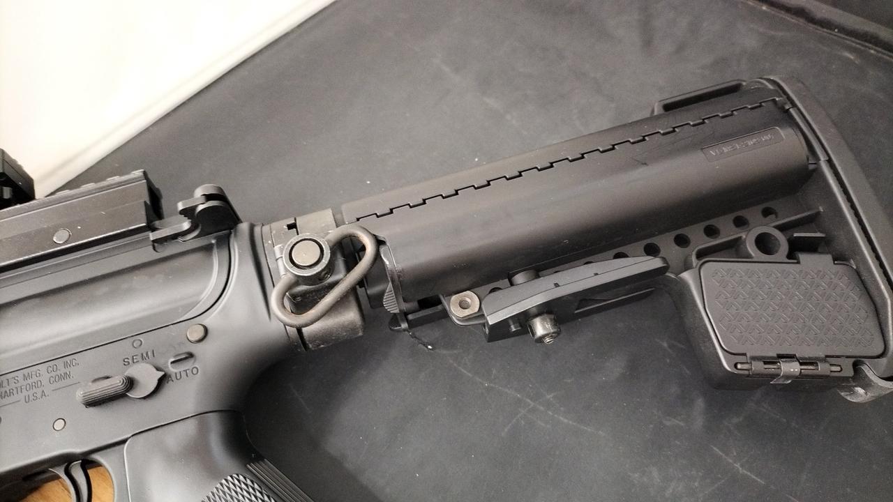 90m/s東京マルイ純正電動ガンCAR-15絶版品メンテ済＋190連良品 ARMY FORCE 製 】 東京マルイ 電動ガン P90 対応 1500連