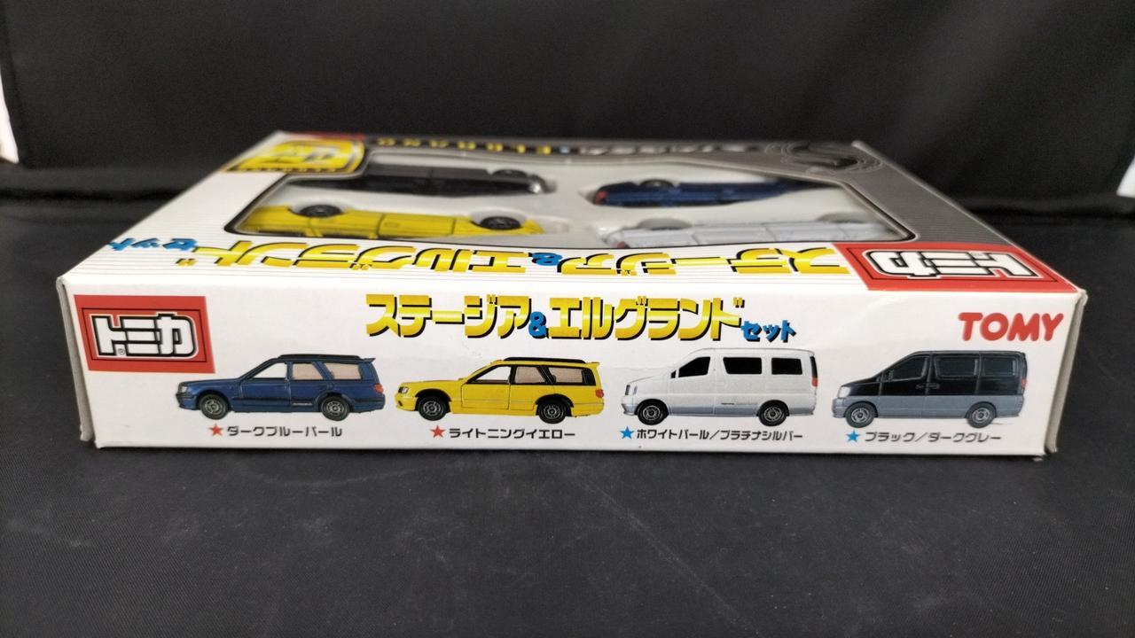 トミカ　ステージア＆エルグランドセット 　　　　bB＆Viセット トミカ ステージア＆エルグランドセット bB＆Viセット トミカ