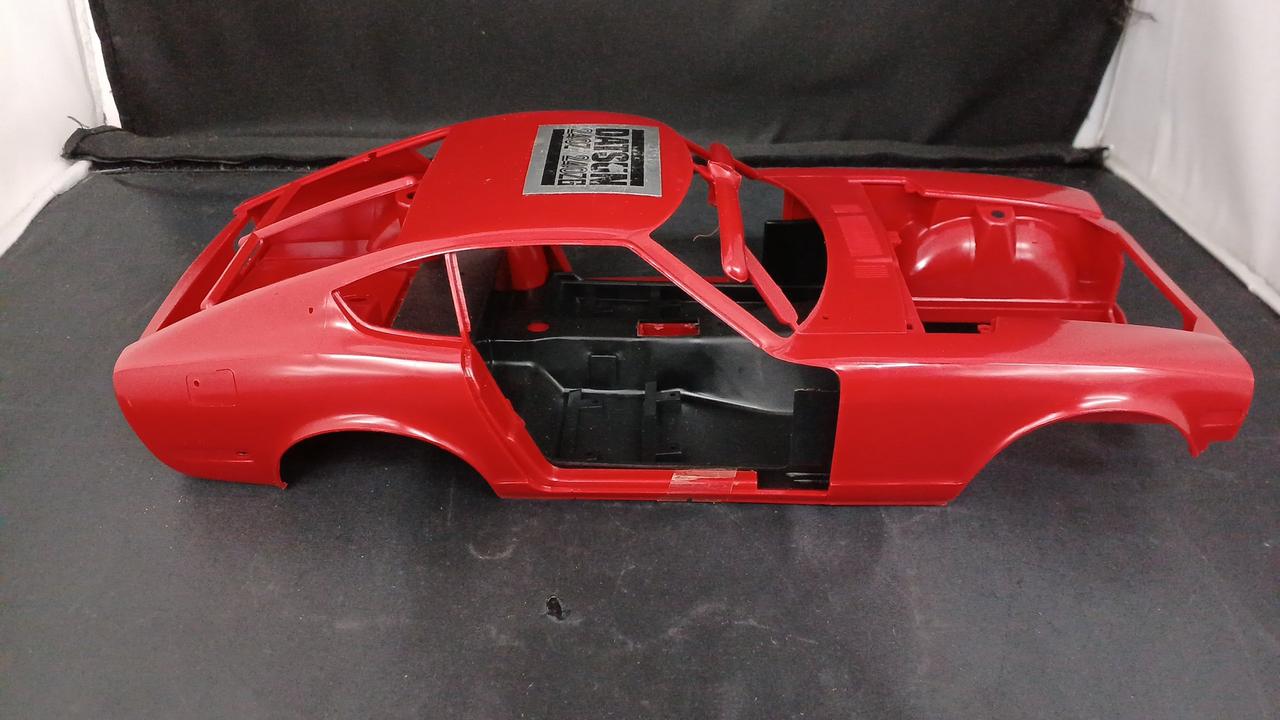 訳あり【タミヤ】Datsun 240Z 1/12 プラモデル 1/12 フェアレディ240ZG（市販タイプ） | タミヤプラモデル