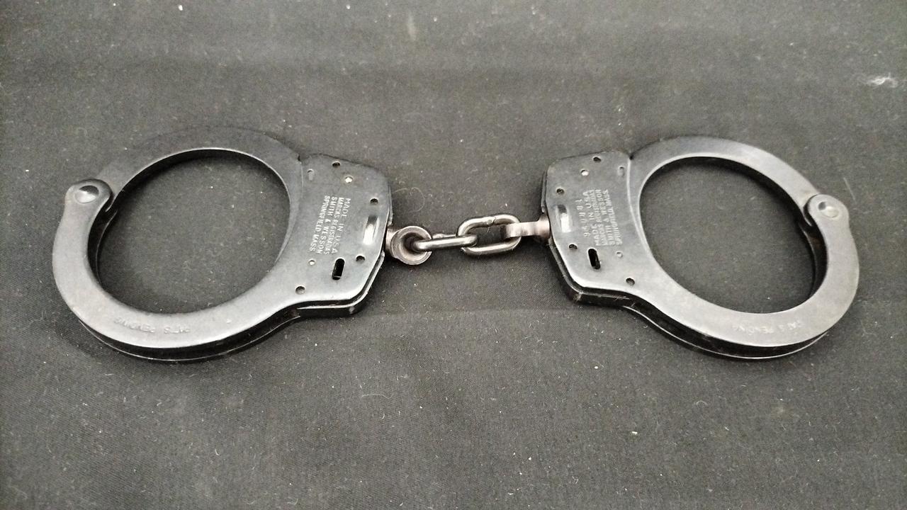 ビンテージ　手錠　USA製 スミス&ウェッソン|ハンドカフ 手錠|HARDOFFオフモール（オフモ