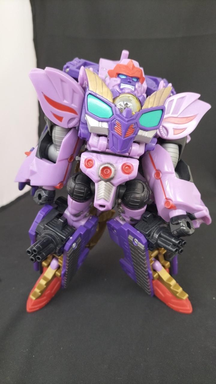 トランスフォーマー