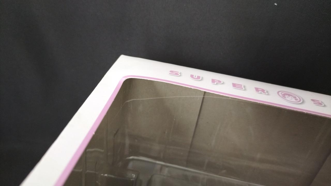 一部ブリスター剥がれあり