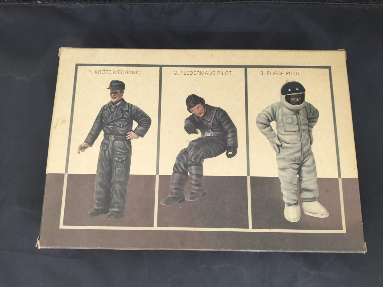 FIGURE SET 2