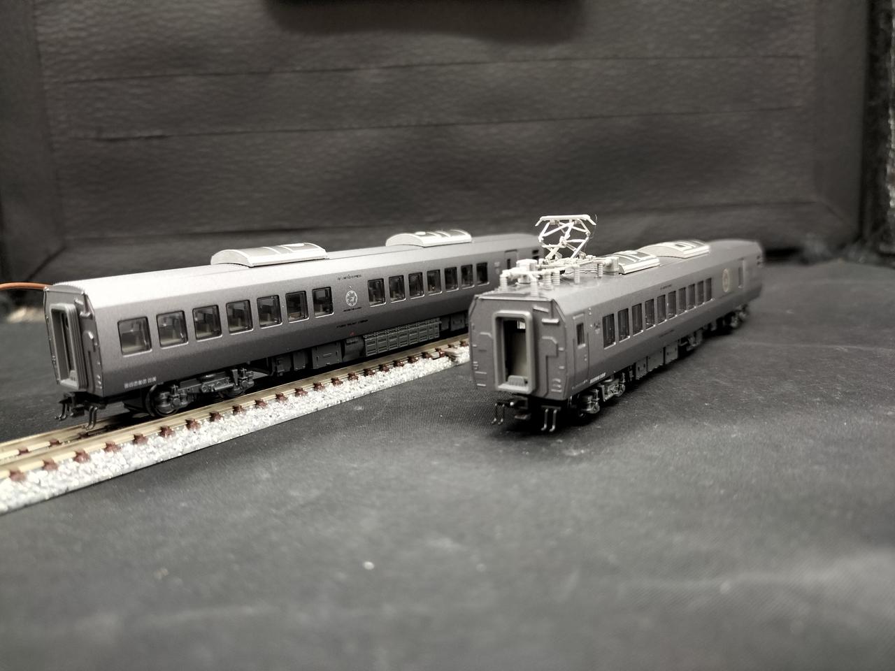 モーター動作OK、パンタグラフ展開します