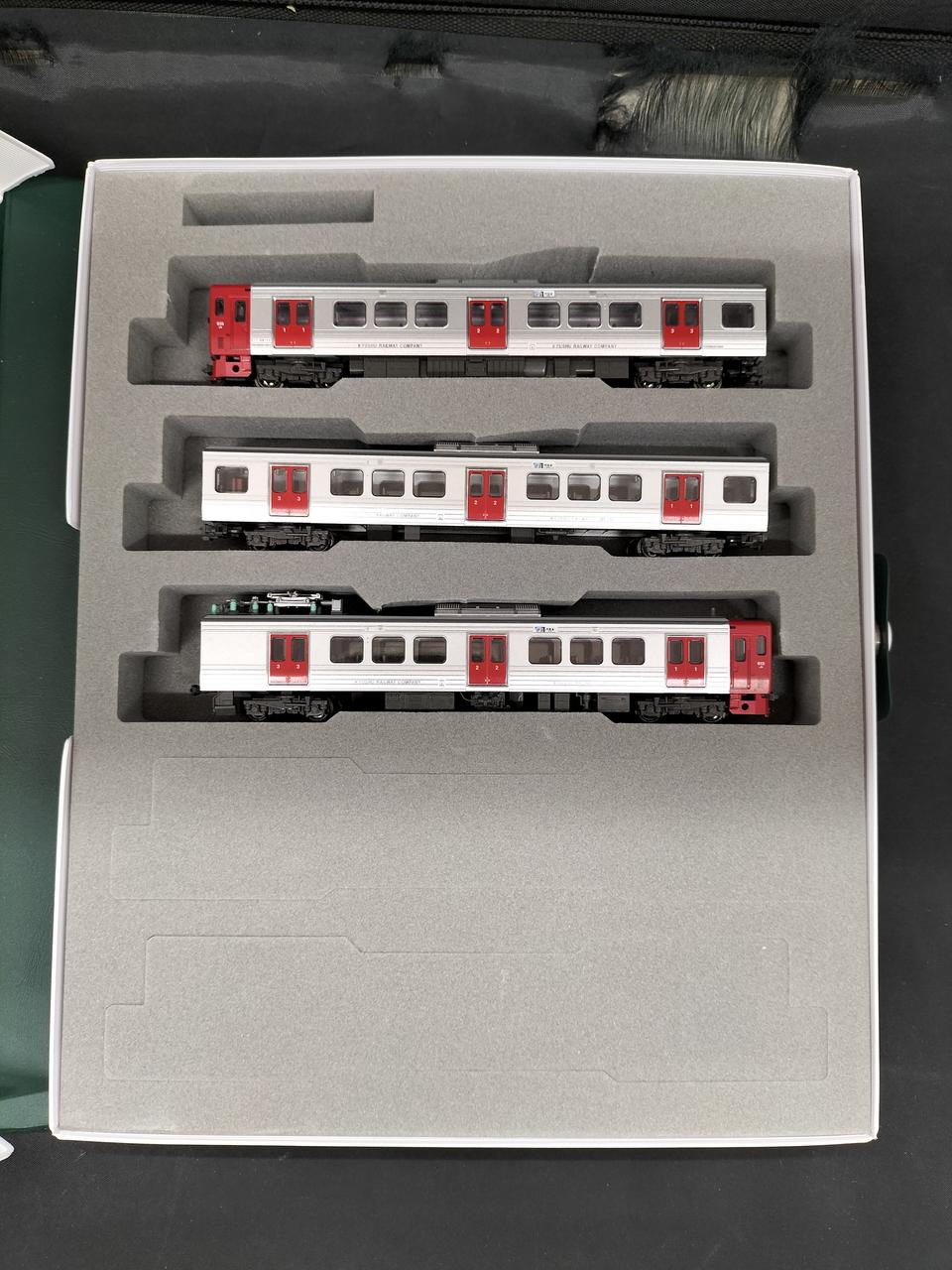 ウレタン一部切られています