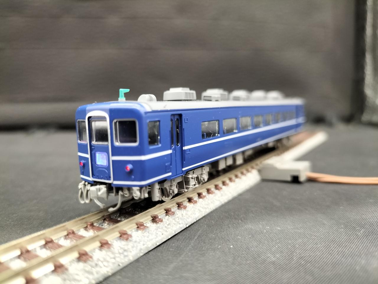 客車反対側です