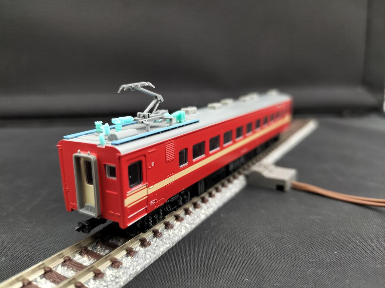 モーター動作OK、パンタグラフ展開します