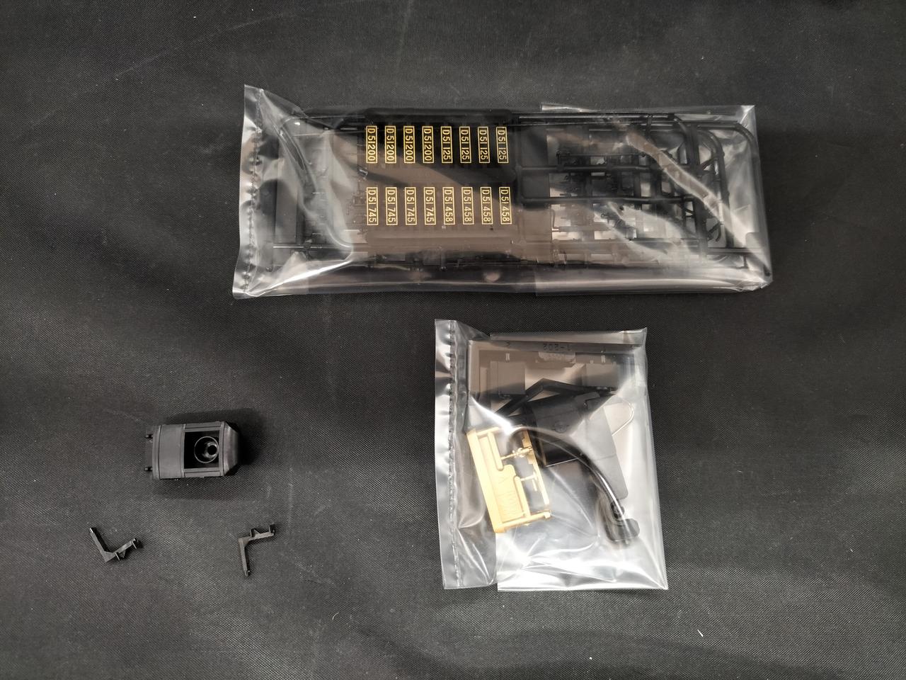 付属品袋未開封、未使用