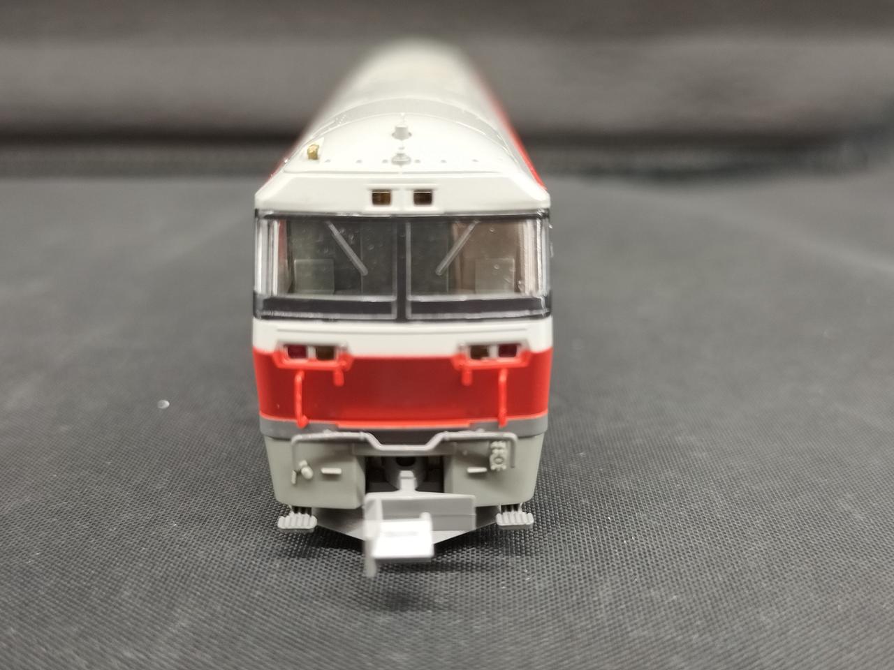 それぞれカプラーの形状異なります