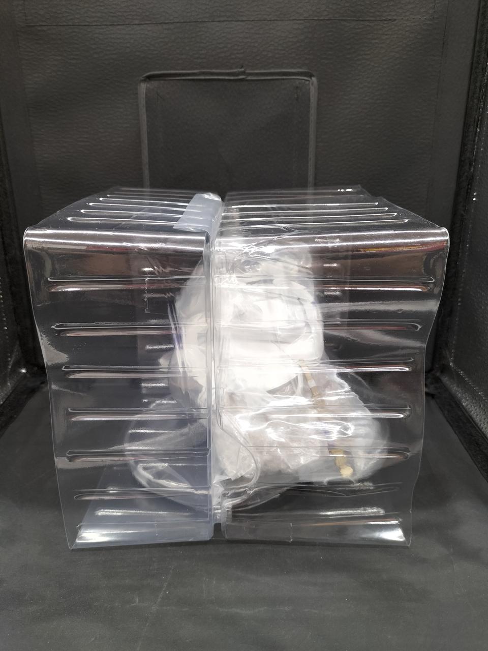 中箱未開封です