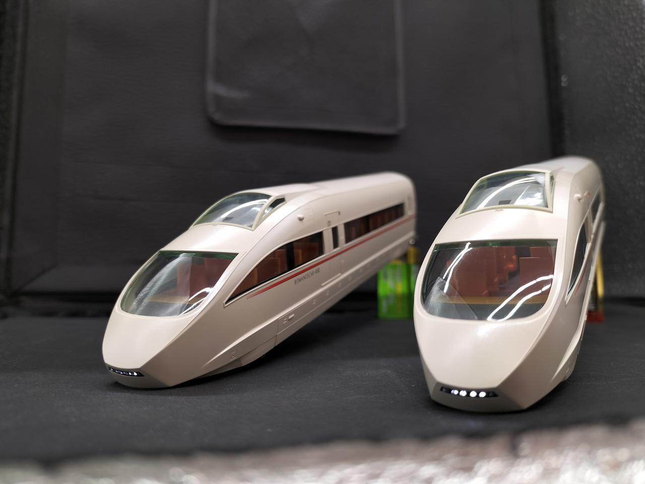 ライトOK、連結面側の車輪でのみ通電確認