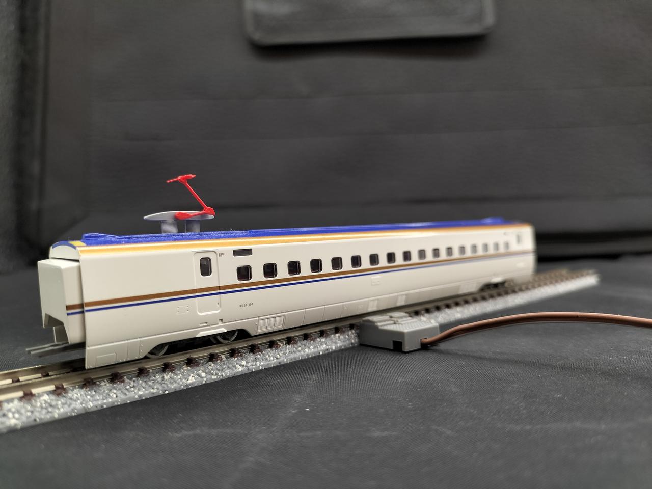 モーター動作OK、パンタグラフ展開します