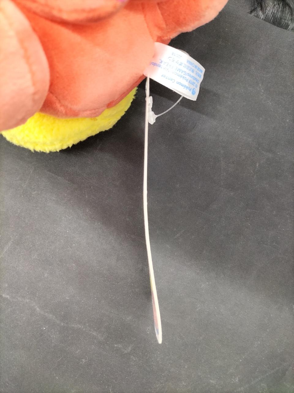 紙タグ反りあり。