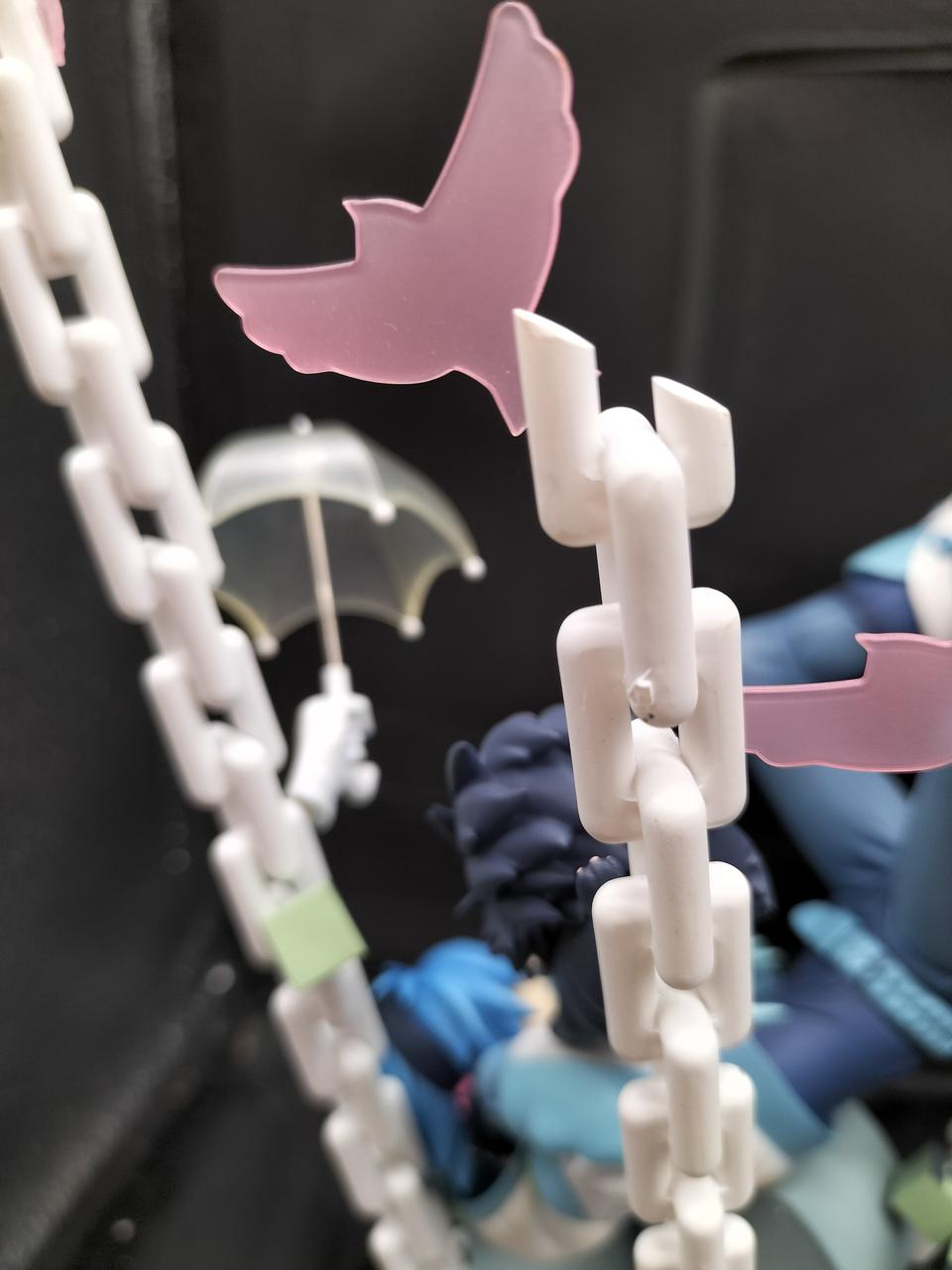 四角パーツ折れてます