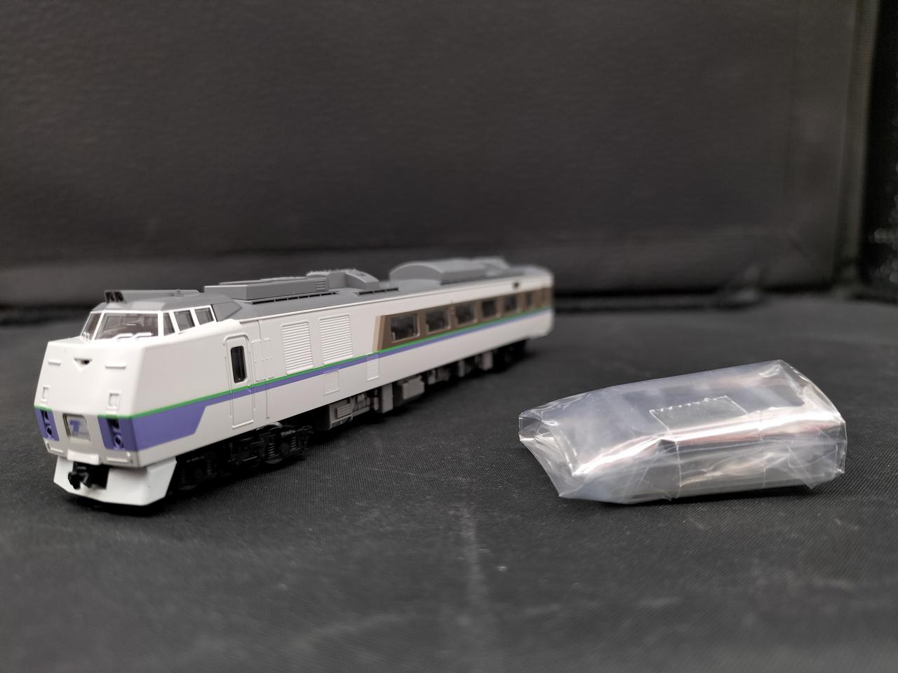 先頭車と付属品のみです