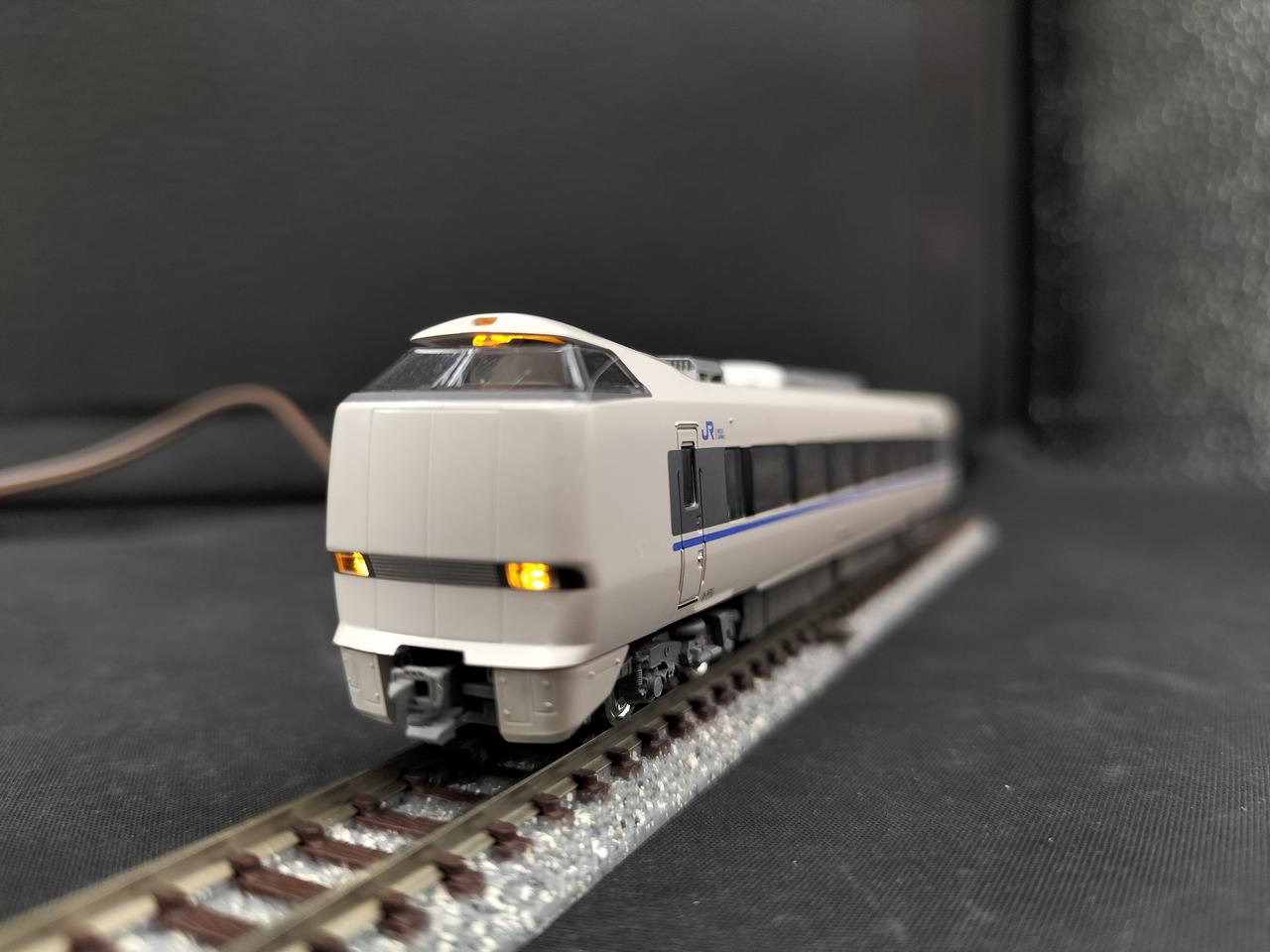 貫通先頭車ライト、テールOK